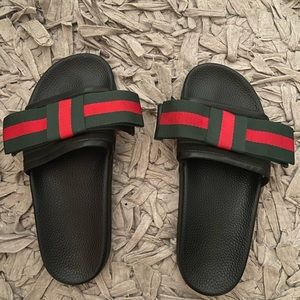 Authentic Gucci bow sandals